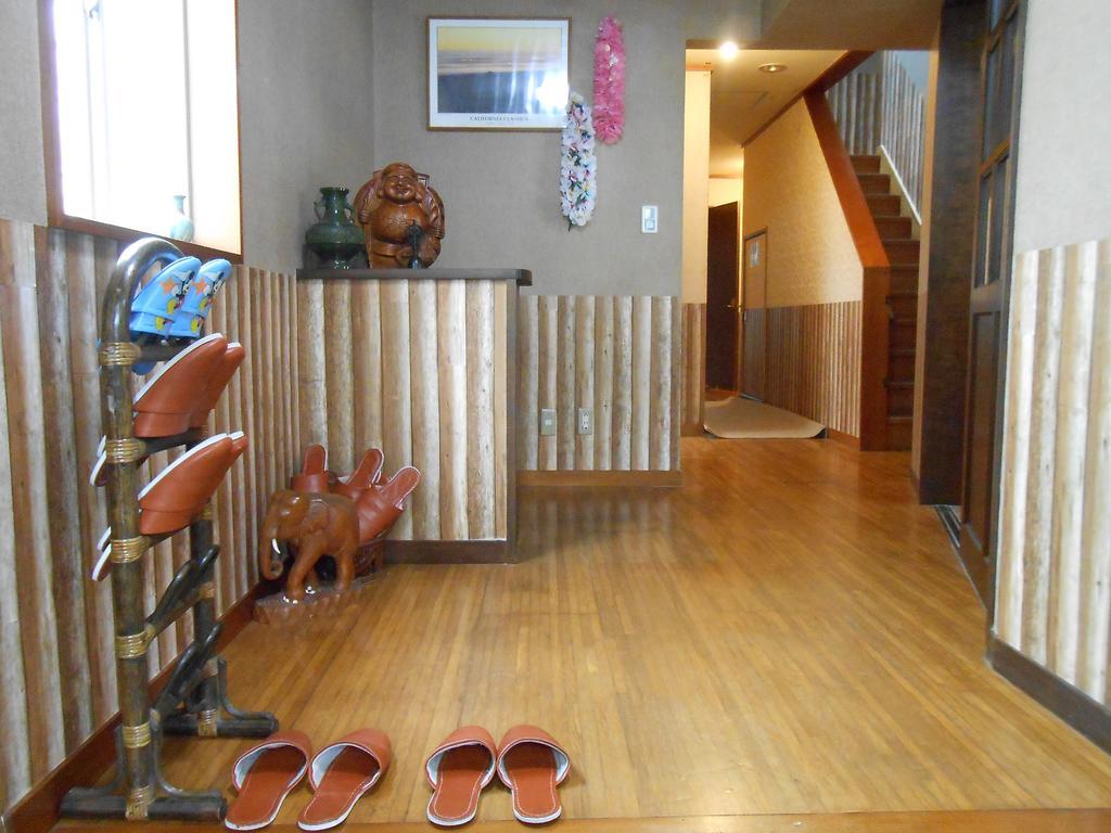 Biwa Monogatari Hotel Атами Екстериор снимка