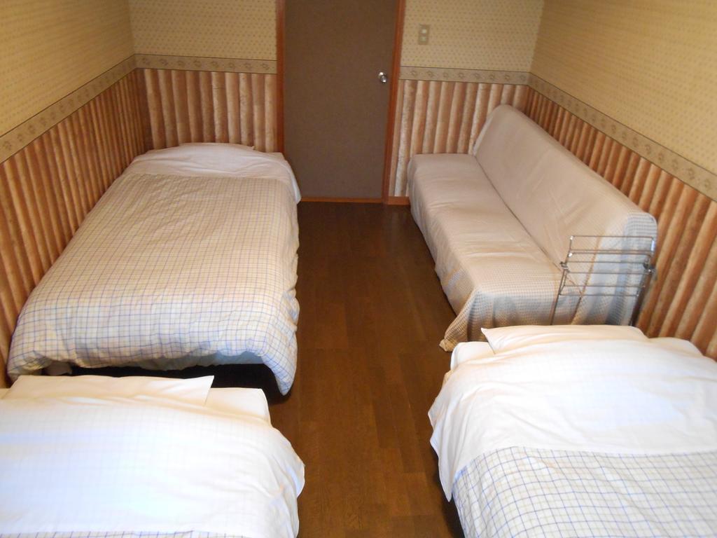 Biwa Monogatari Hotel Атами Екстериор снимка