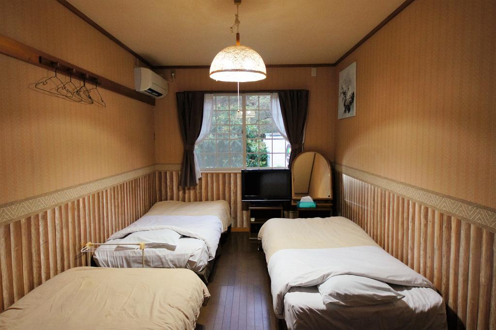 Biwa Monogatari Hotel Атами Екстериор снимка