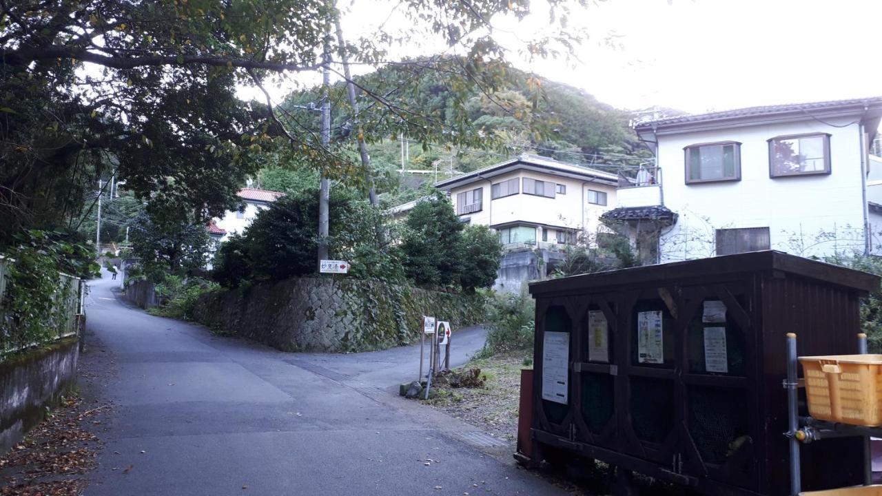Biwa Monogatari Hotel Атами Екстериор снимка